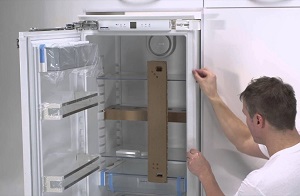 Установка встраиваемого холодильника в Сестрорецке